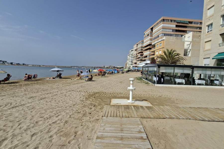 Reventa - Apartamento - Torrevieja - Acequion