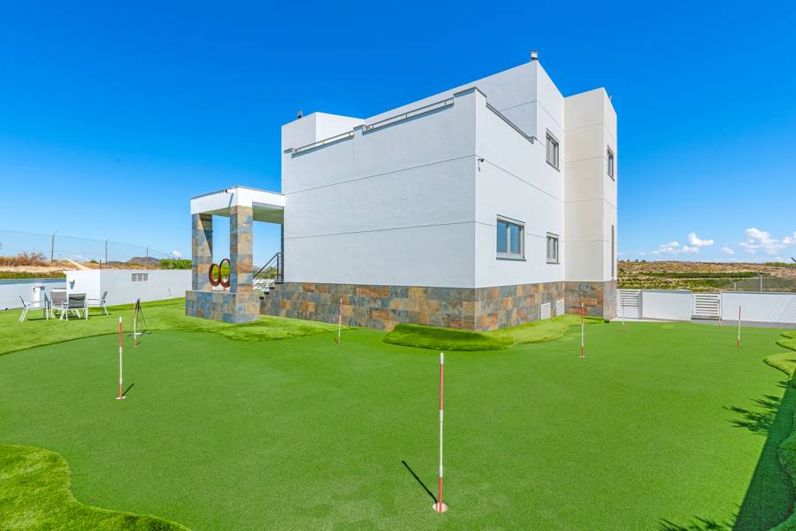 Resale - Detached - Torremendo