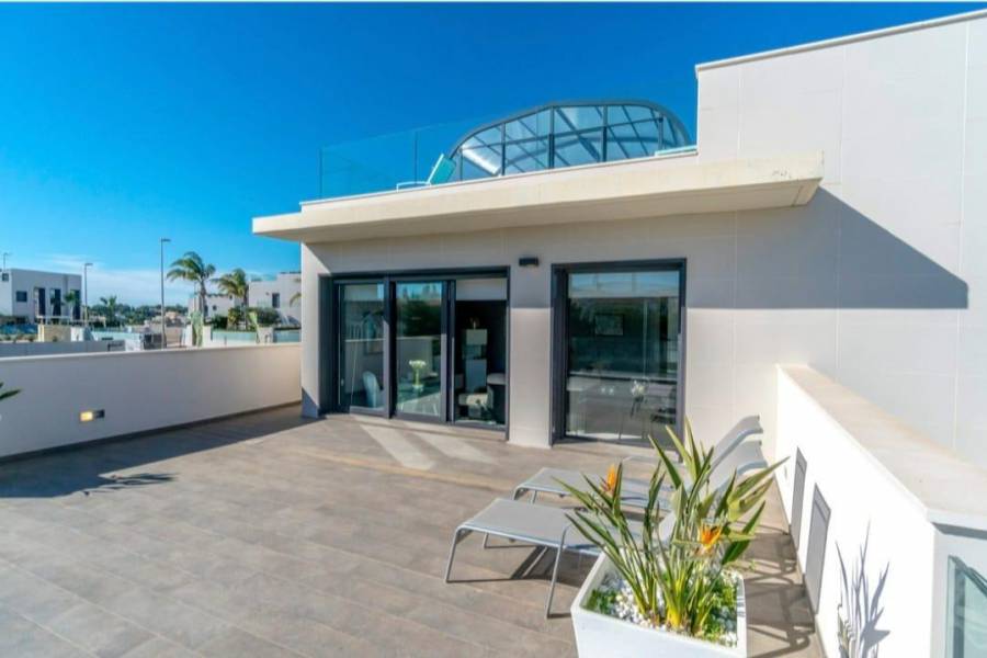 Resale - Detached - Orihuela Costa - Campoamor