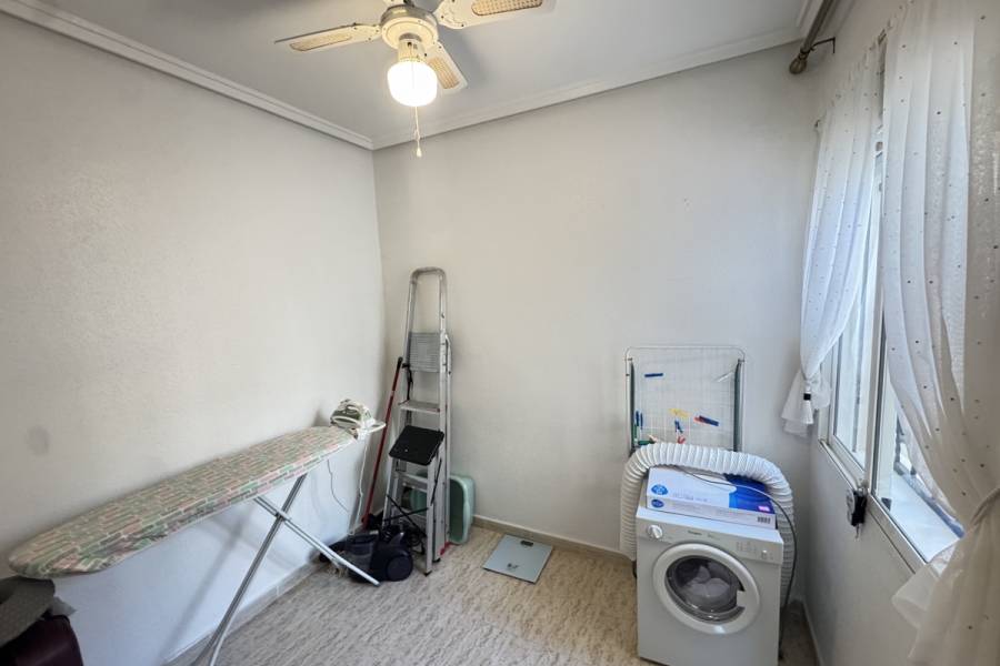 Reventa - Apartamento - Orihuela Costa - La Florida