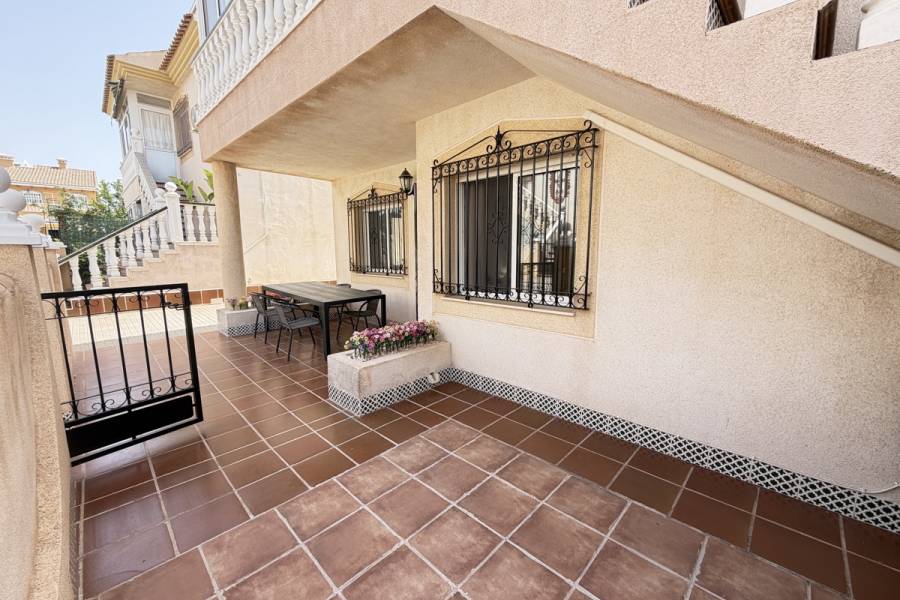 Resale - Apartment - Orihuela Costa - La Zenia