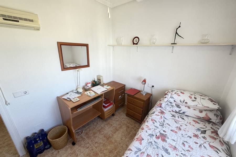 Reventa - Apartamento - Orihuela Costa - La Zenia