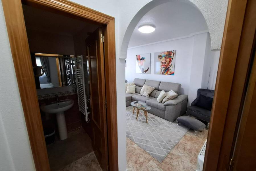 Bestaande bouw - Appartement - Torrevieja - Los Altos