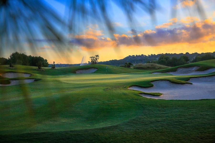 Nueva construcción  - Chalet - Orihuela - Las Colinas Golf