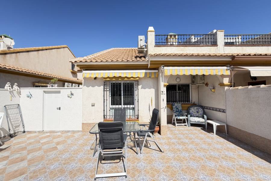Resale - Apartment - Orihuela Costa - La Zenia
