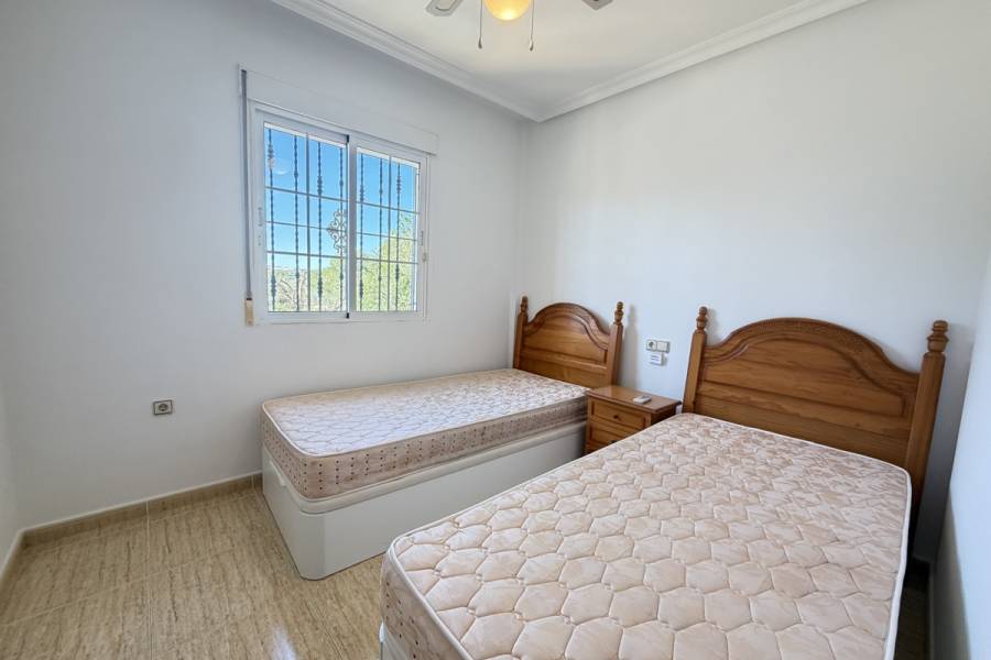 Reventa - Chalet - Orihuela Costa - Villamartin