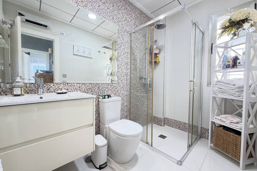 Bestaande bouw - Detached - Orihuela Costa - Villamartin