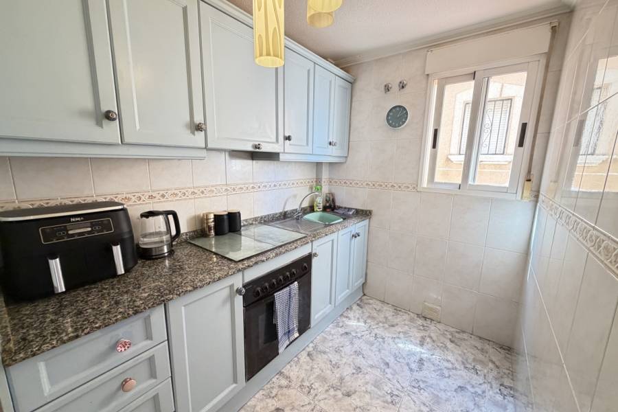 Bestaande bouw - Appartement - Orihuela Costa - La Zenia