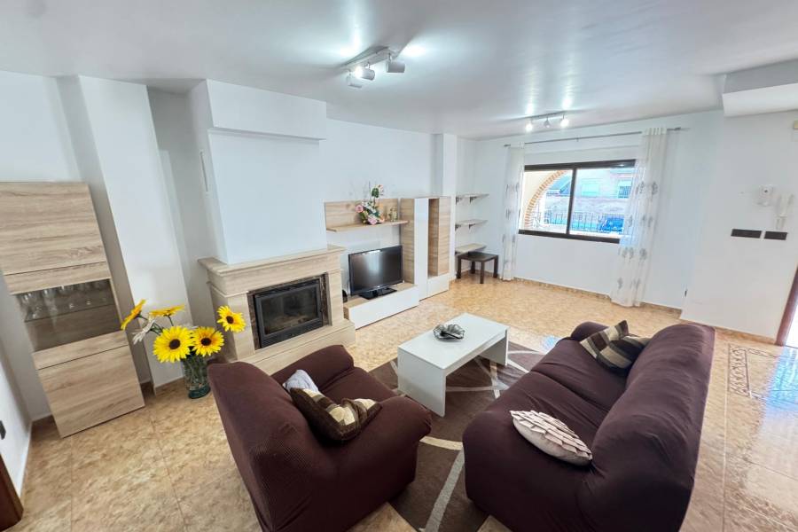 Bestaande bouw - Townhouse - San Miguel de Salinas