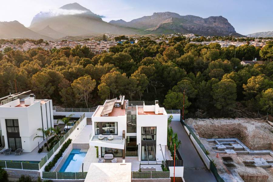 Nueva construcción  - Chalet - La Nucía - Coblanca