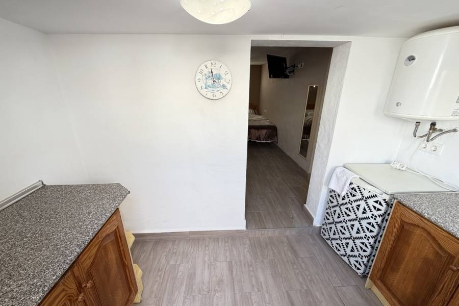 Resale - Apartment - San Miguel de Salinas