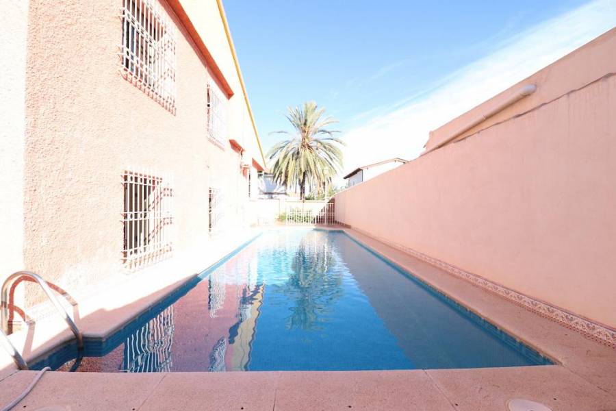 Bestaande bouw - Detached - Cabo Roig - MUY CERCA DE LA PLAYA