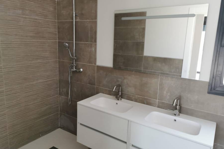Nueva construcción  - Chalet - Pinoso - Casas Pastor