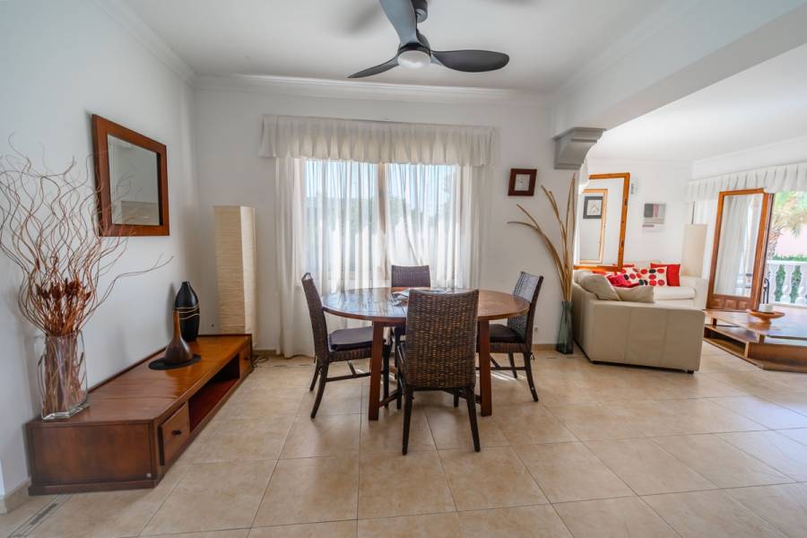 Bestaande bouw - Detached - Cabo Roig