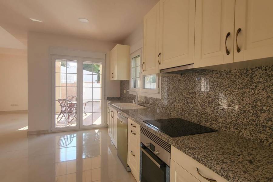 Bestaande bouw - Detached - Cabo Roig