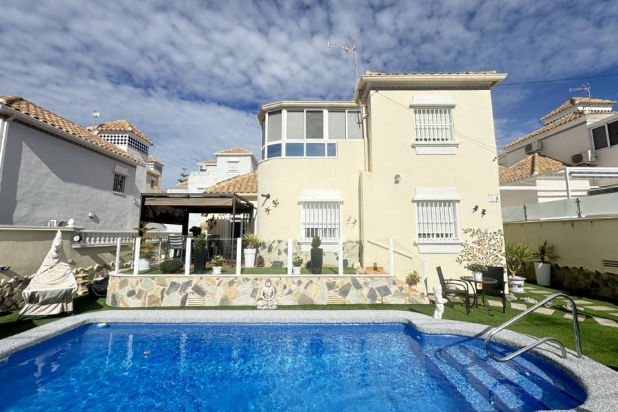 Resale - Detached - Orihuela Costa - Villamartin