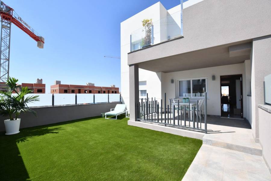 Nueva construcción  - Apartamento - San Miguel de Salinas - La Cañada