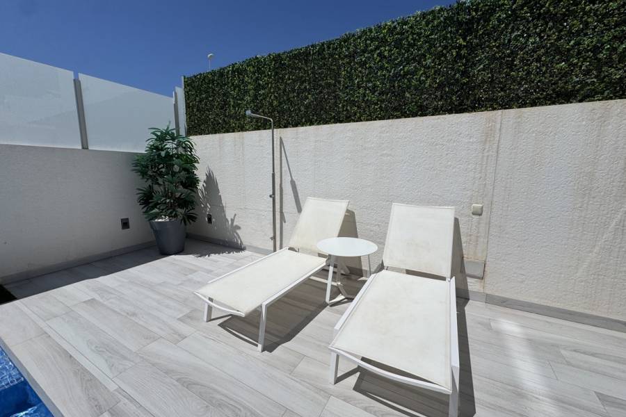 Resale - Detached - Lomas de Cabo Roig