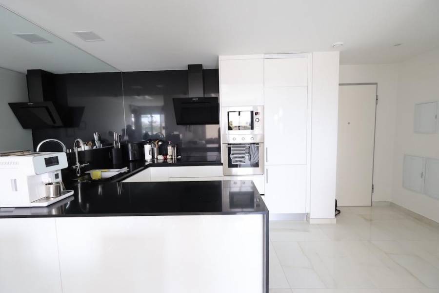 Resale - Apartment - Orihuela Costa - Las Mimosas