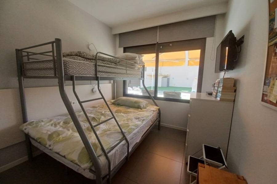 Resale - Apartment - Pilar de la Horadada - Pueblo Latino