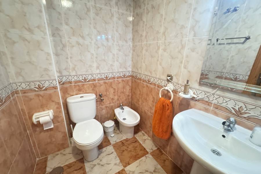 Bestaande bouw - Appartement - Orihuela Costa - Villamartin