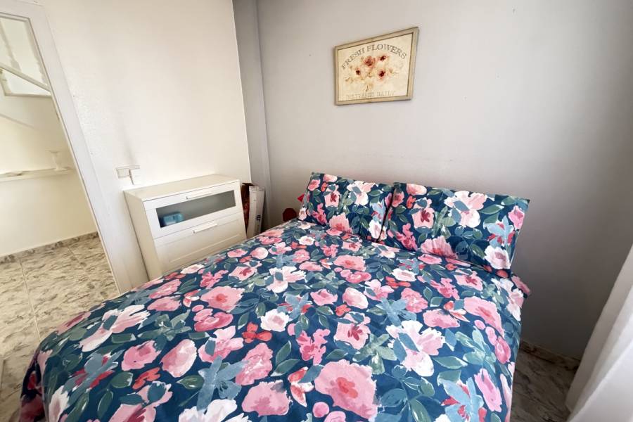 Bestaande bouw - Appartement - Orihuela Costa - La Zenia