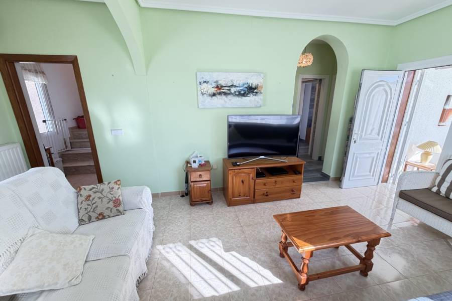 Resale - Detached - Orihuela Costa - Villamartin