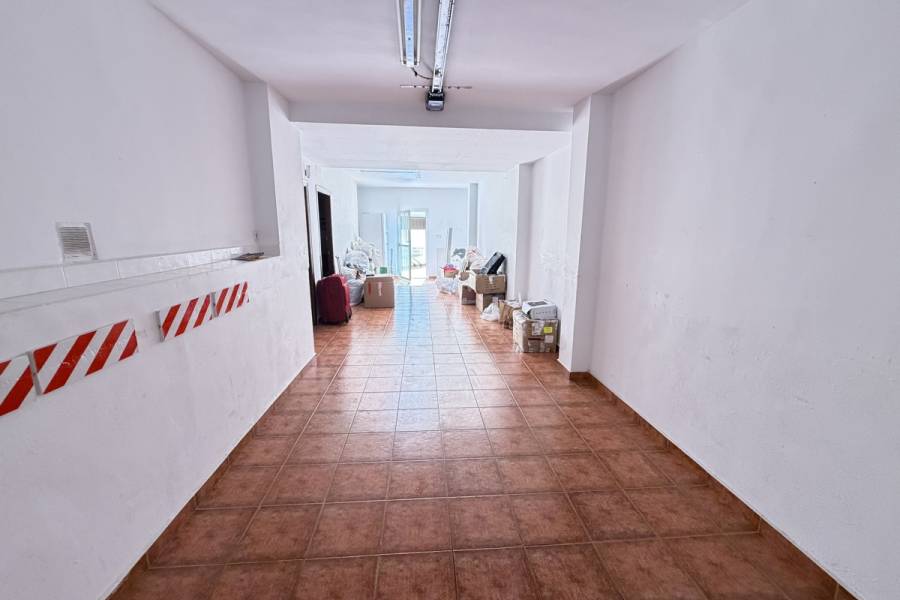 Resale - Townhouse - Pilar De La Horradada