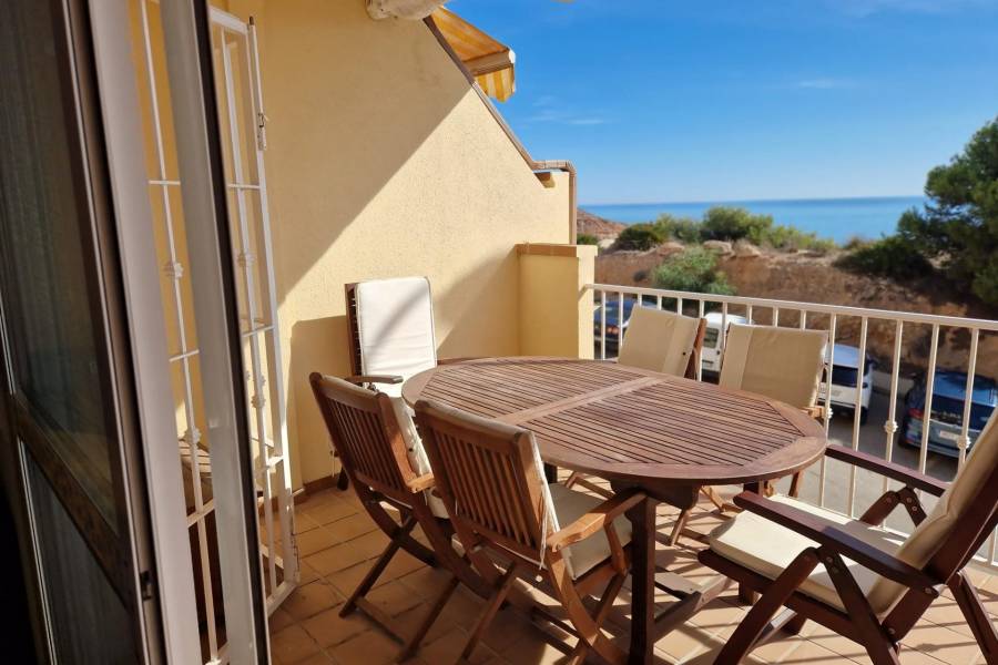 Resale - Apartment - Orihuela Costa - Campoamor