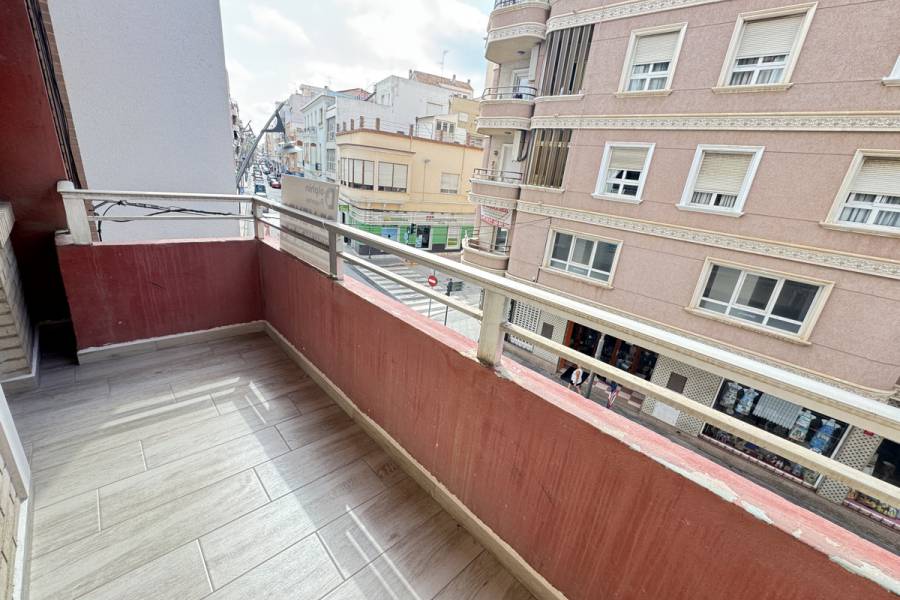 Resale - Apartment - Torrevieja