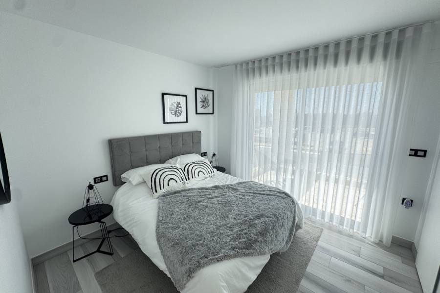 Resale - Detached - Lomas de Cabo Roig