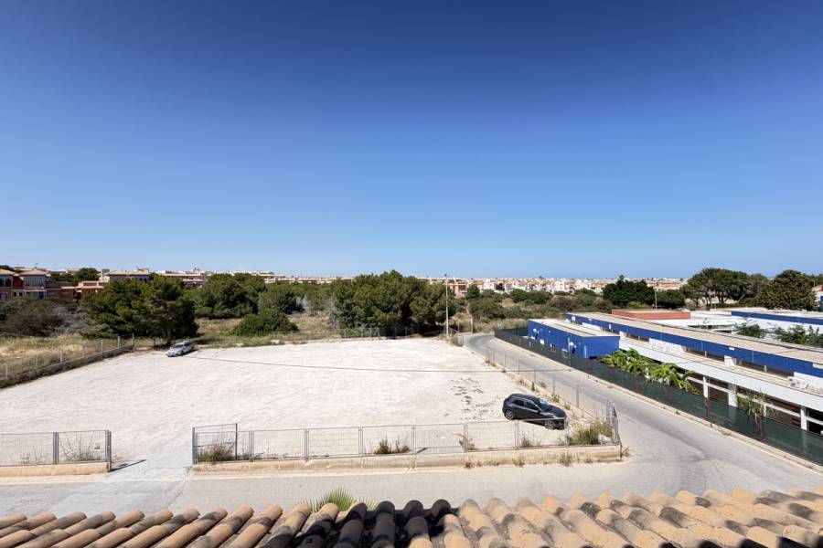 Resale - Townhouse - Orihuela Costa - Playa Flamenca