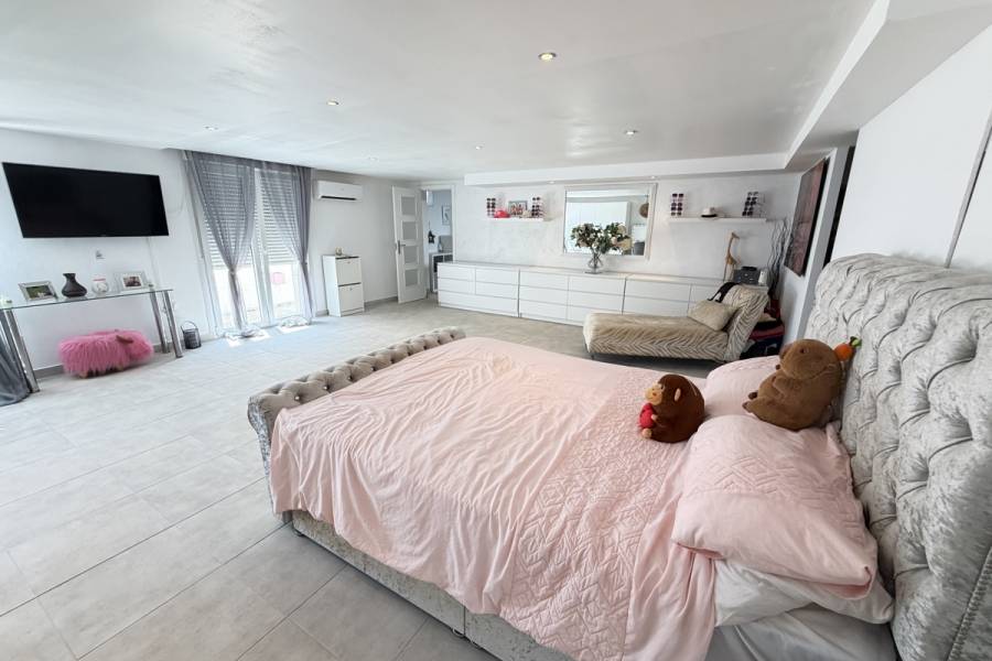 Resale - Detached - San Miguel de Salinas