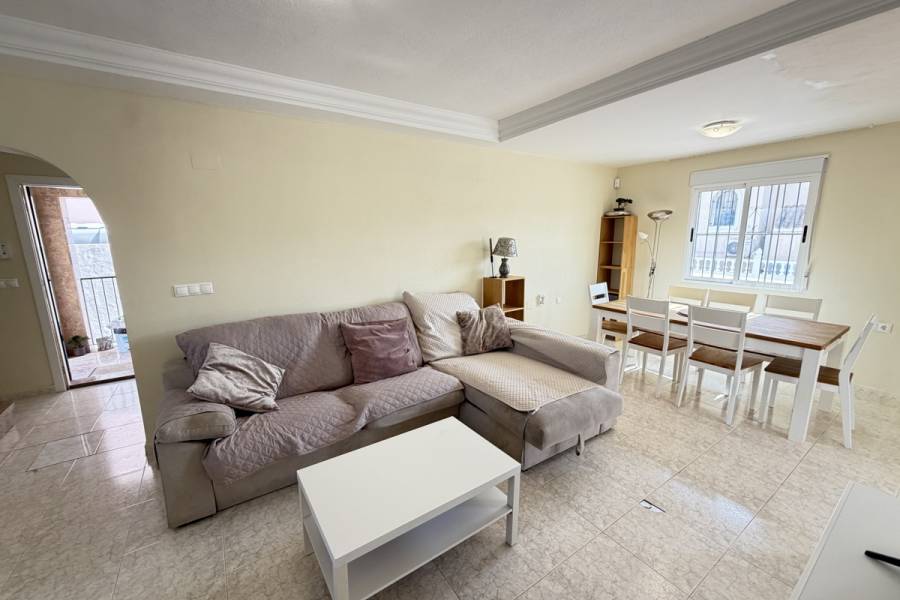 Resale - Detached - Orihuela Costa - Villamartin