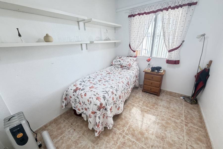 Reventa - Apartamento - Orihuela Costa - La Zenia