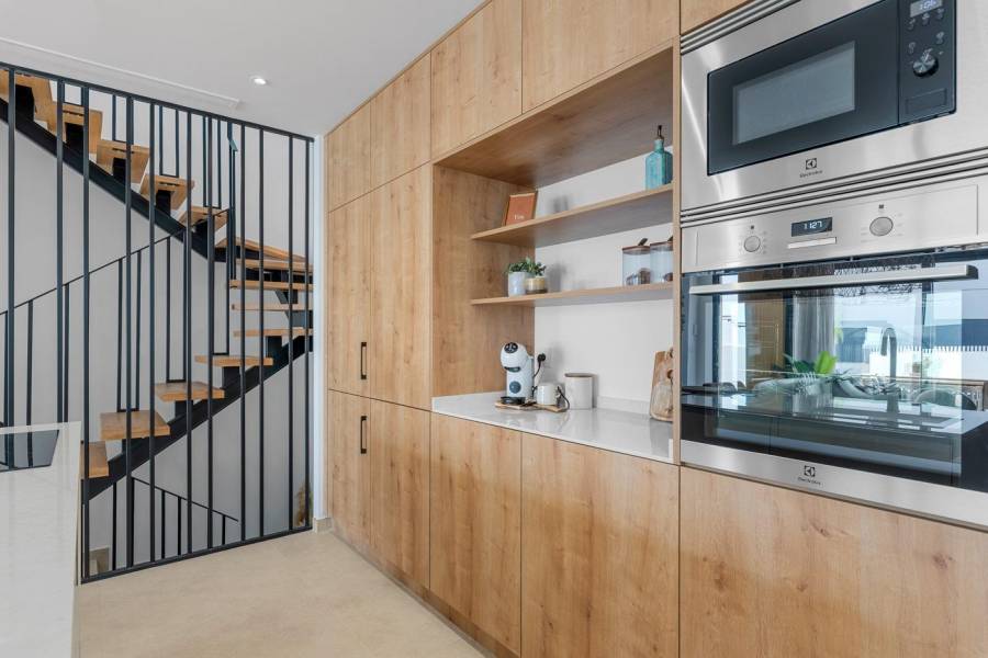 Nueva construcción  - Chalet - Los Dolores - Sector 3