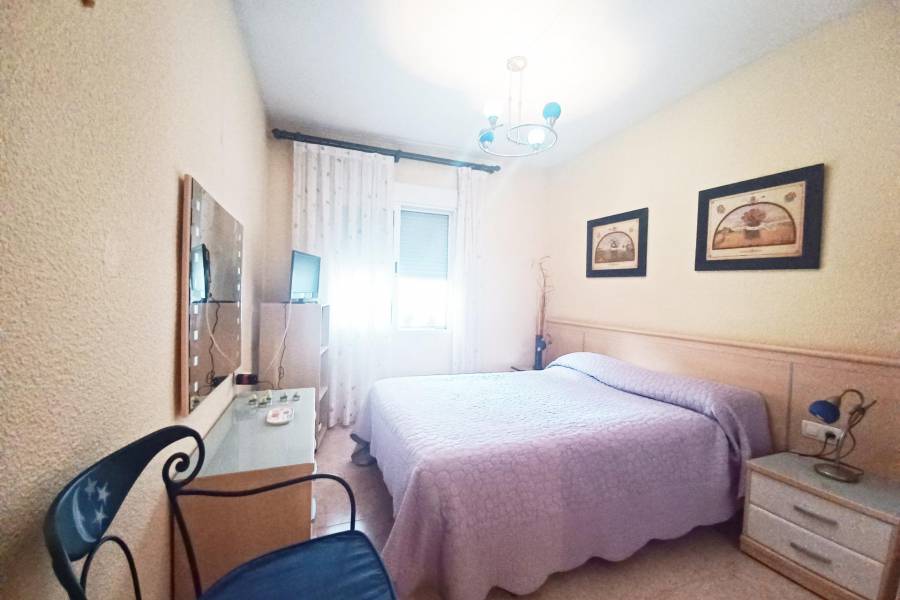 Resale - Ground Floor - Orihuela Costa - Campoamor