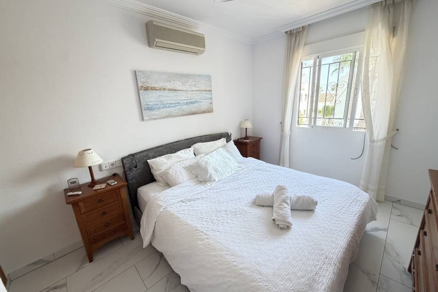 Resale - Detached - Orihuela Costa - Villamartin